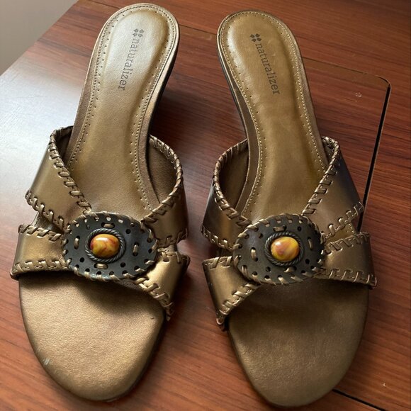 NATURALIZER Women's Dumas Sandals with Kitten Heel - BRAND NEW, NEVER WORN - Picture 2 of 10